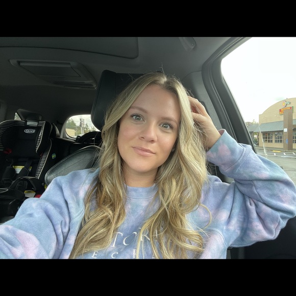 Meet your Posher, Kelsey - Picture 4 of 5